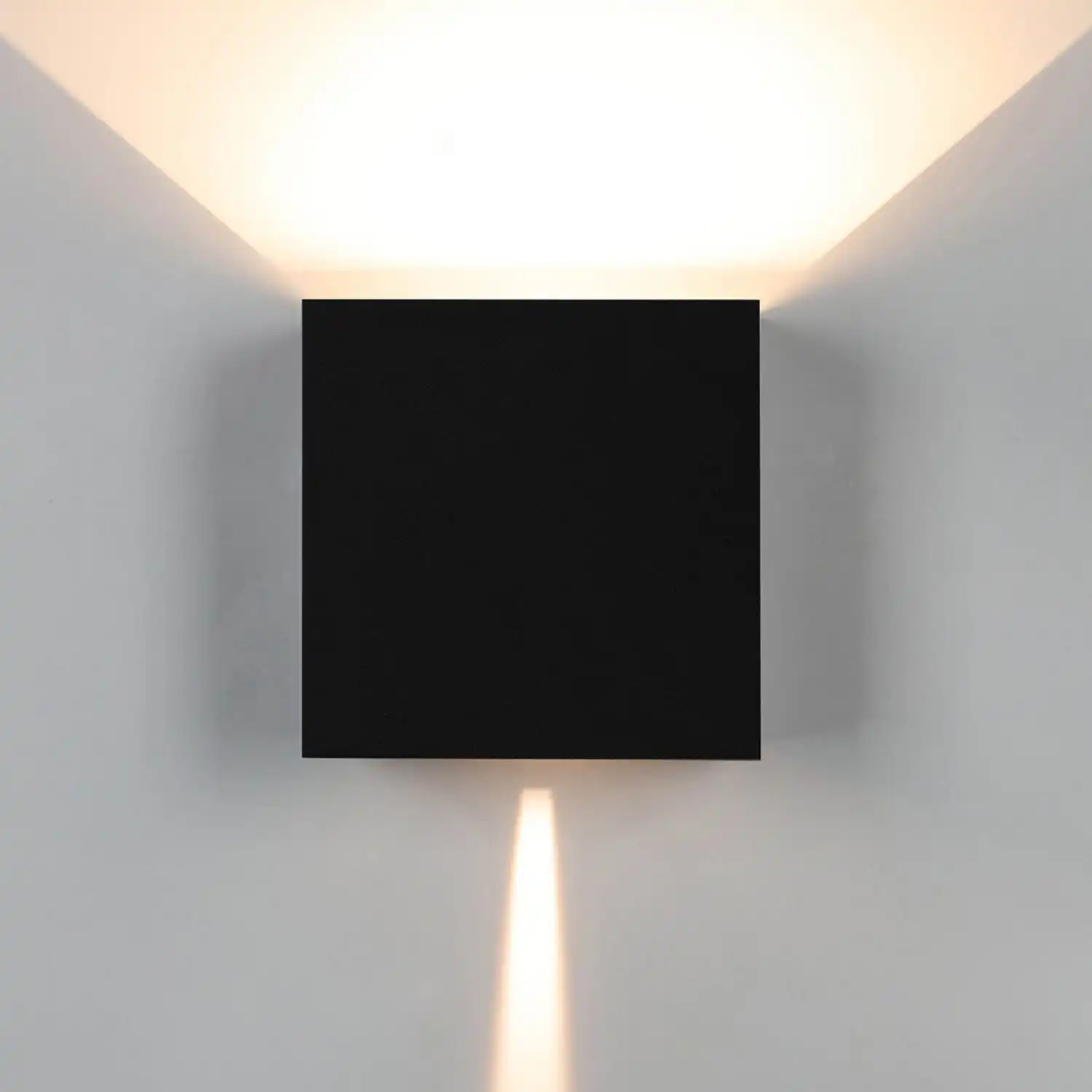 Davos XL Square Wall Lamp, 2x10W LED, 4000K, 1830lm, IP65, Sand Black, 3yrs Warranty